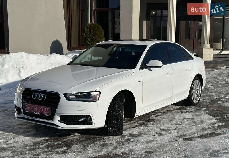 Седан Audi A4 2015 в Стрые