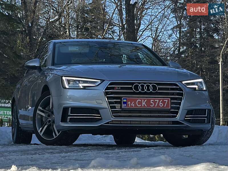 Седан Audi A4 2017 в Дрогобыче