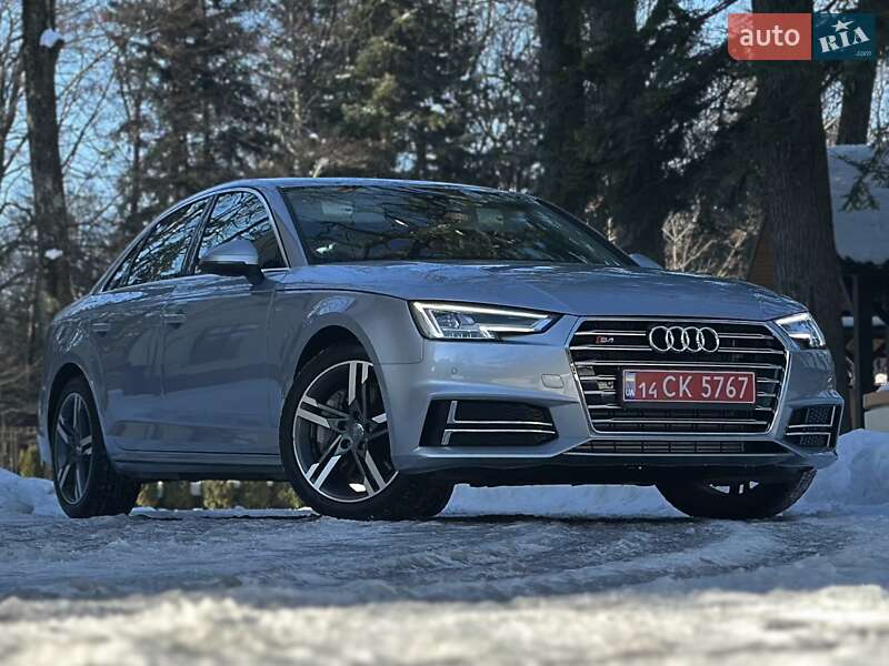 Седан Audi A4 2017 в Дрогобыче