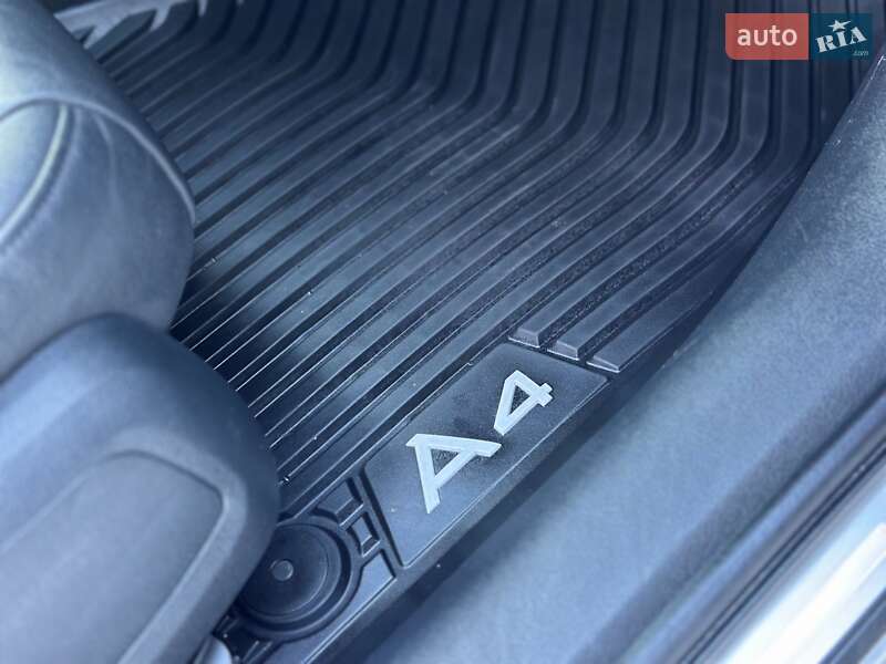 Седан Audi A4 2017 в Дрогобыче