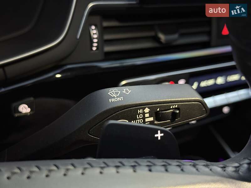 Седан Audi A4 2020 в Киеве