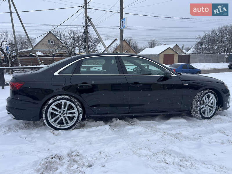 Седан Audi A4 2023 в Днепре