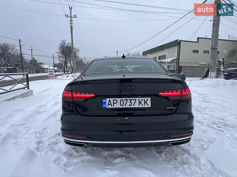Седан Audi A4 2023 в Днепре