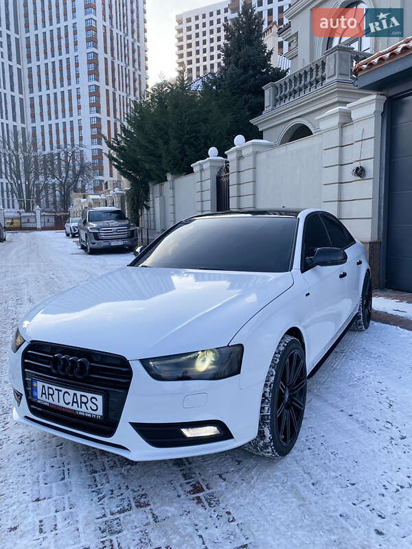 Седан Audi A4 2012 в Одессе
