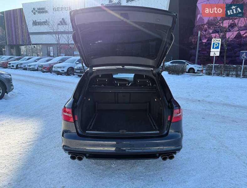 Универсал Audi A4 2015 в Киеве