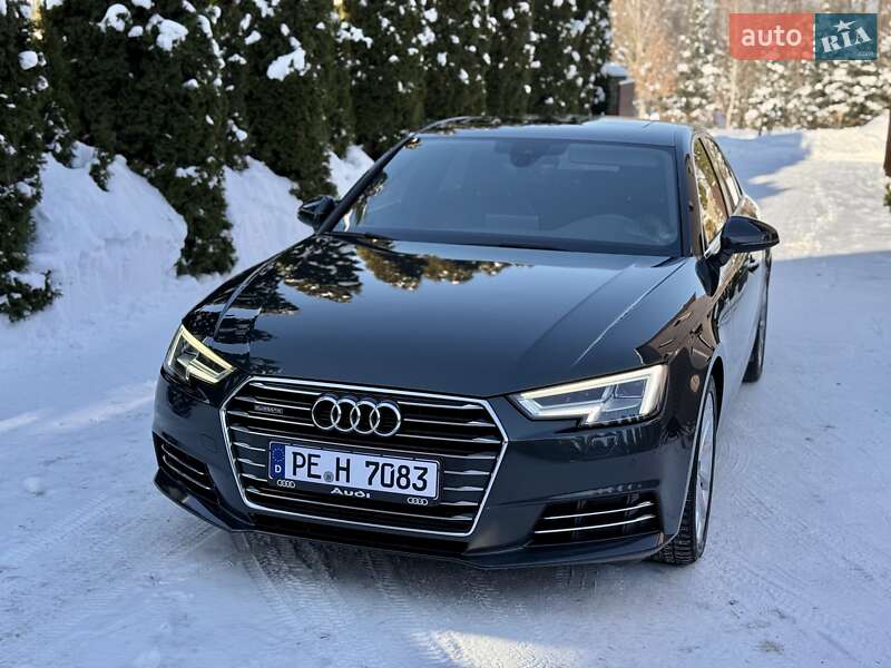 Седан Audi A4 2016 в Рівному