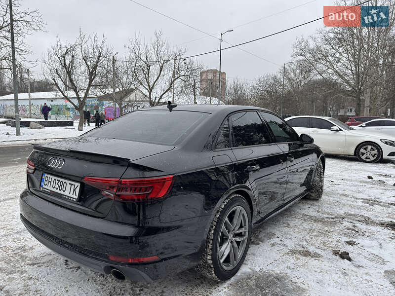 Седан Audi A4 2016 в Одесі