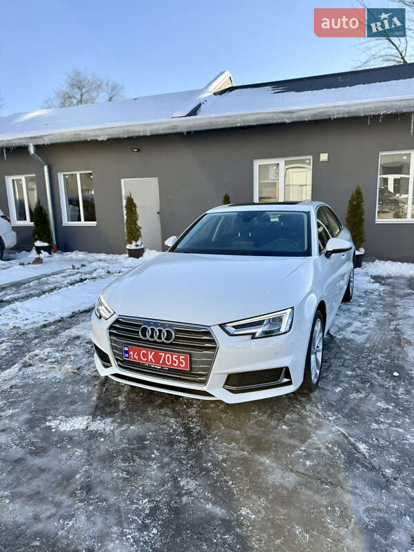 Седан Audi A4 2019 в Львове