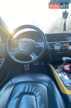 Седан Audi A4 2011 в Киеве