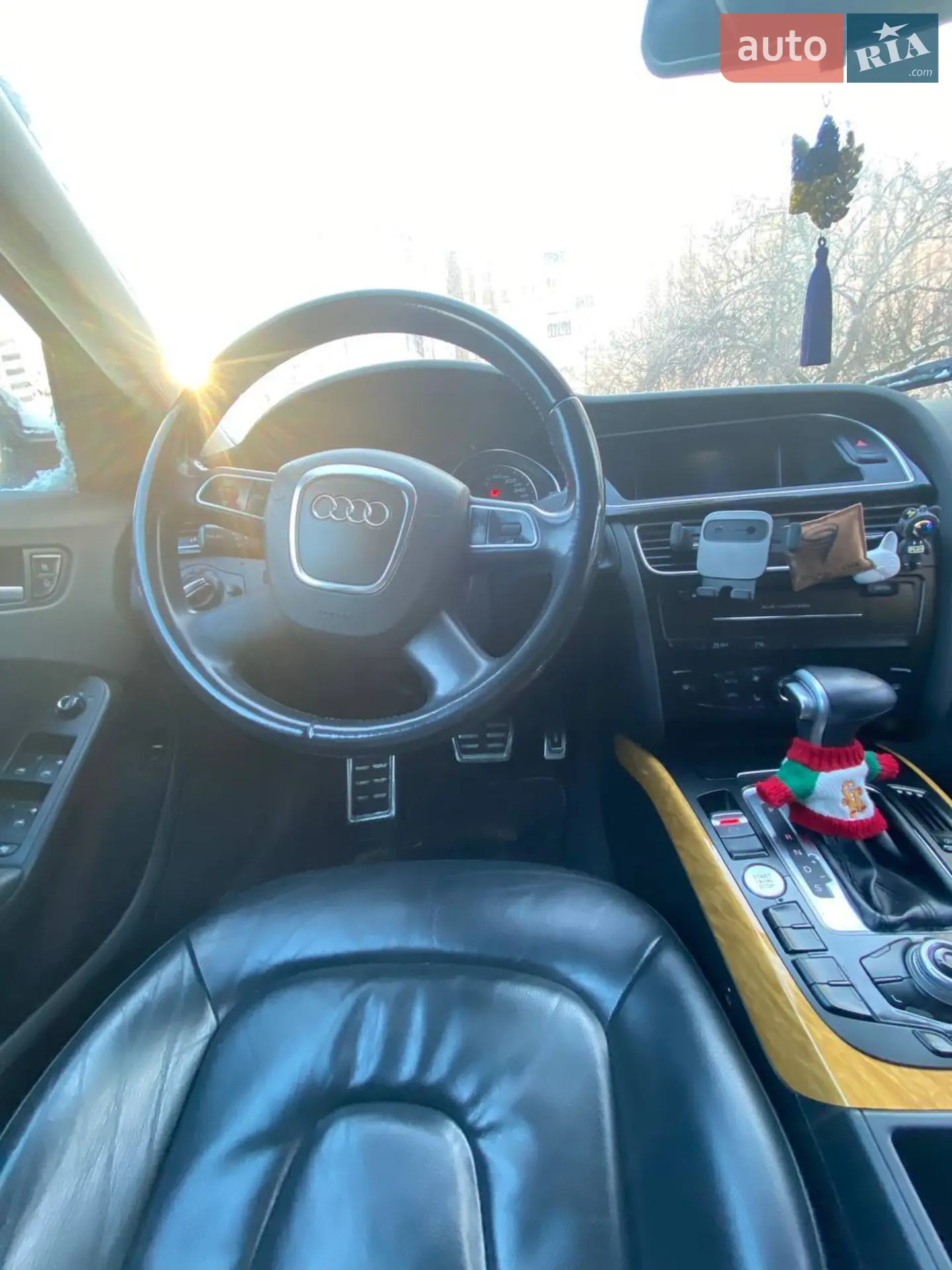 2011 Audi A4 - мініатюра 5