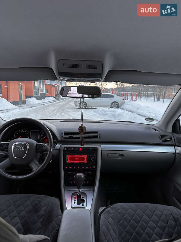 Седан Audi A4 2007 в Славуті