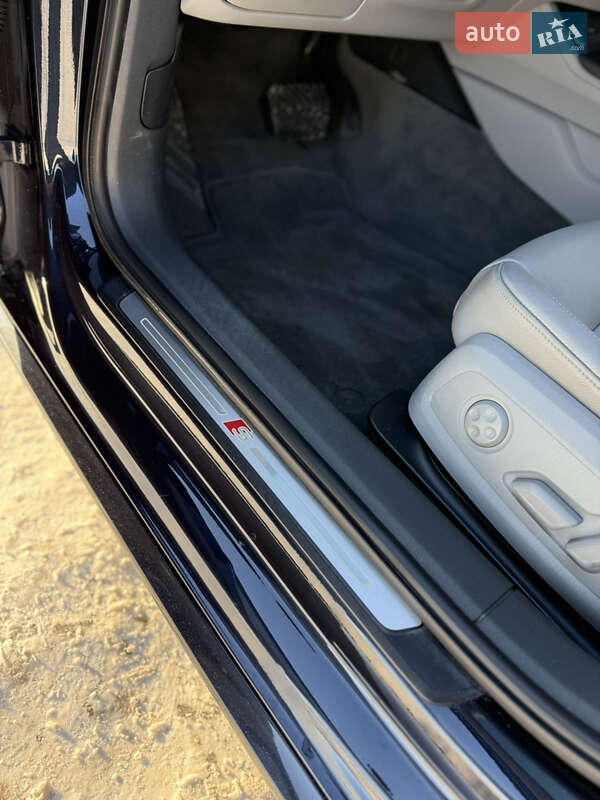 Седан Audi A4 2018 в Броварах