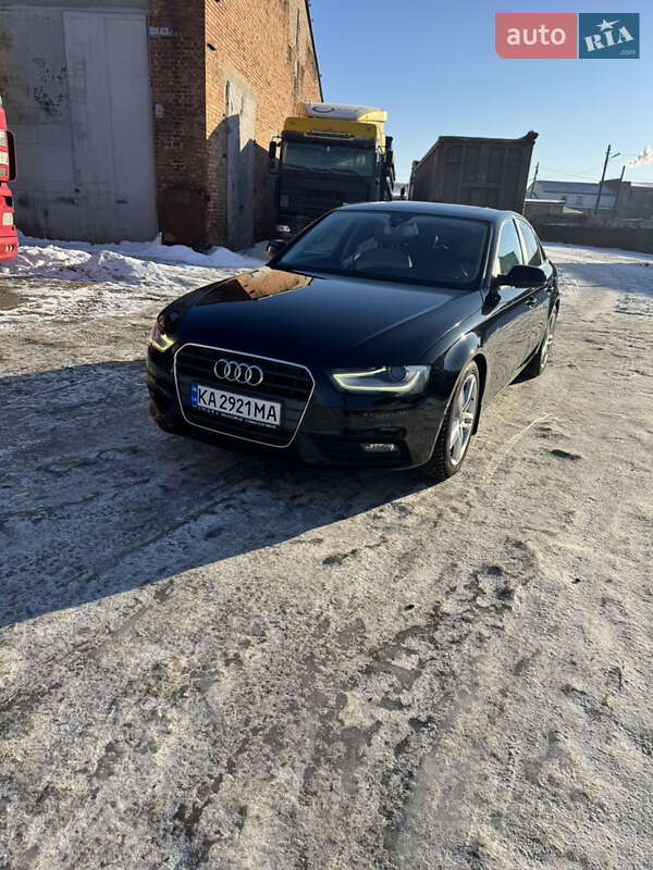 Audi A4 2012 Audi A4 2012
