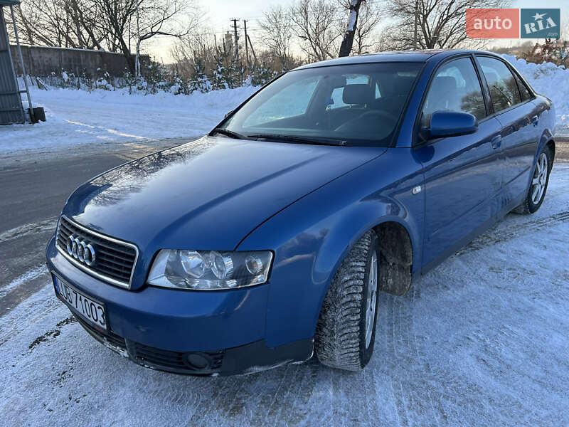 Седан Audi A4 2001 в Рівному