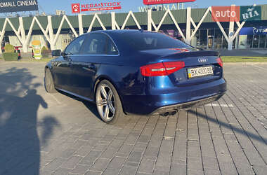 Седан Audi A4 2012 в Хмельницком