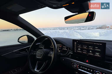 Седан Audi A4 2021 в Луцке