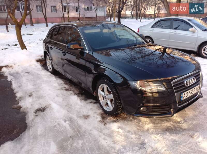 Универсал Audi A4 2010 в Мукачево