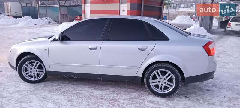 Седан Audi A4 2001 в Тернополі