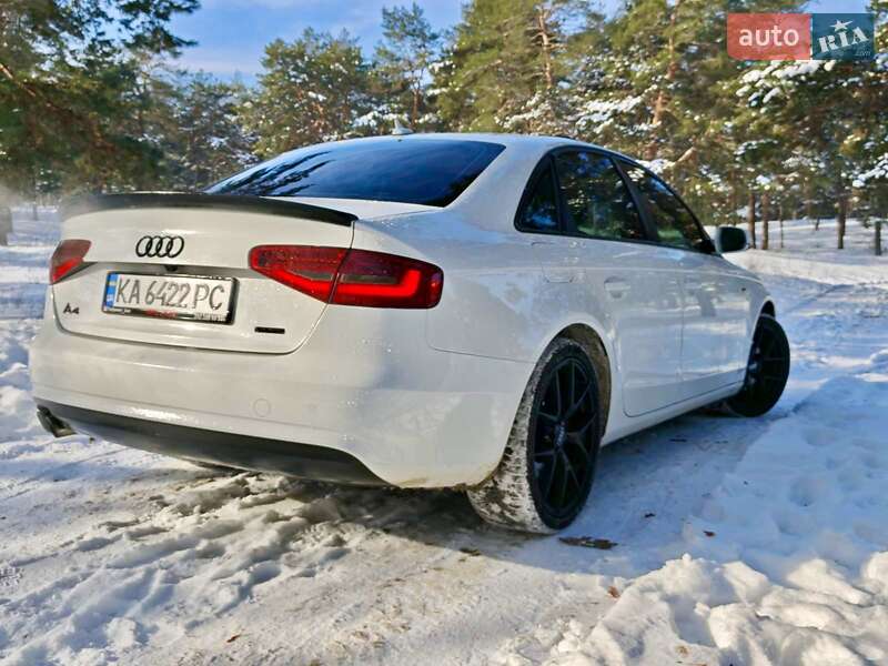 Седан Audi A4 2014 в Дніпрі