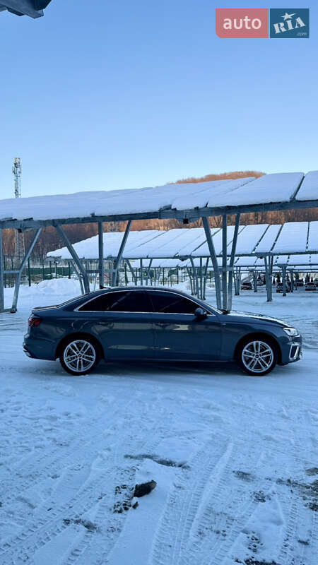 Седан Audi A4 2020 в Львове