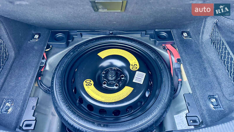 Седан Audi A4 2020 в Львове