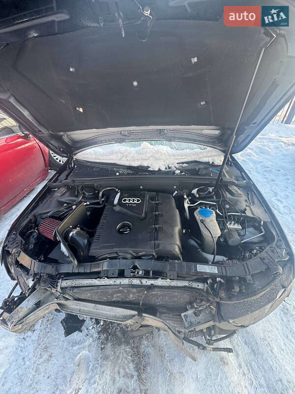 Седан Audi A4 2014 в Киеве