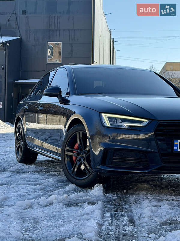 Седан Audi A4 2016 в Ужгороде