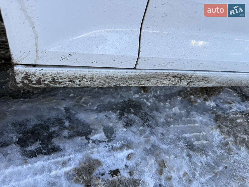 Седан Audi A4 2016 в Киеве