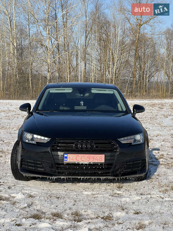 Седан Audi A4 2017 в Полтаві