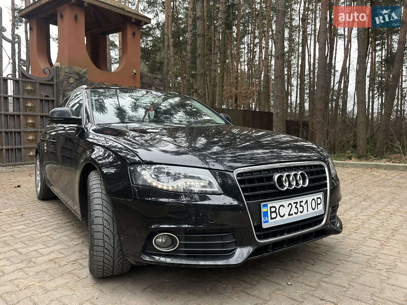 Универсал Audi A4 2008 в Новояворовске