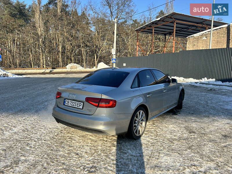 Седан Audi A4 2014 в Чернігові