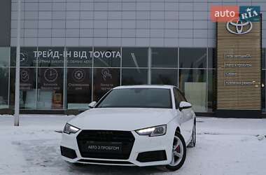 Седан Audi A4 2018 в Києві