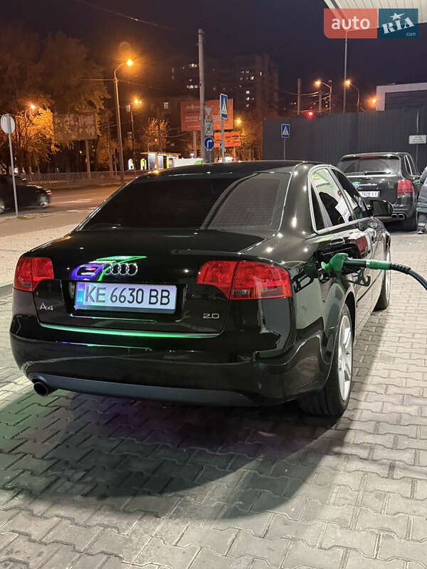 Седан Audi A4 2005 в Днепре