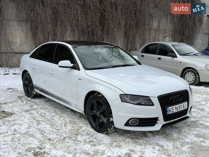 Седан Audi A4 2011 в Запорожье