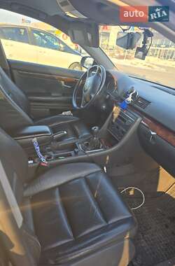 Седан Audi A4 2004 в Запорожье
