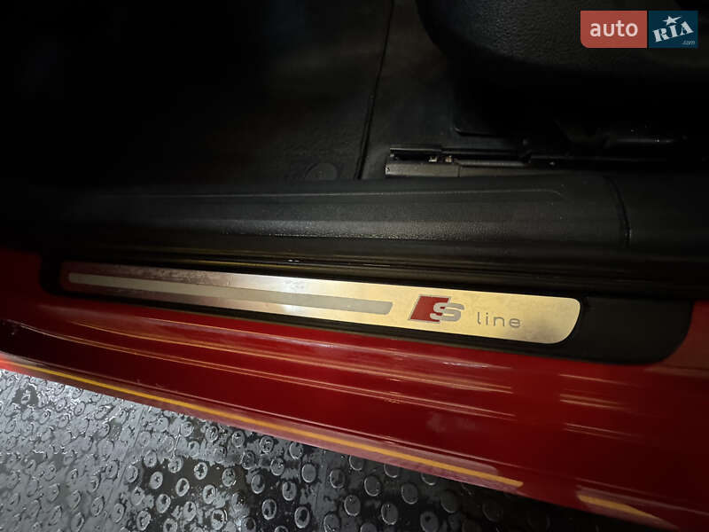 Седан Audi A4 2015 в Києві фото 24 Седан Audi A4 2015 в Києві