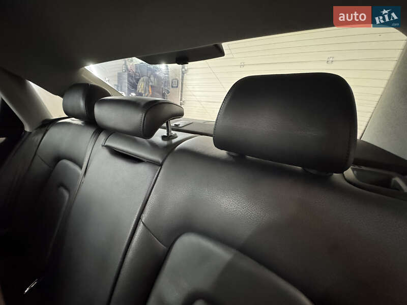 Седан Audi A4 2015 в Києві фото 46 Седан Audi A4 2015 в Києві