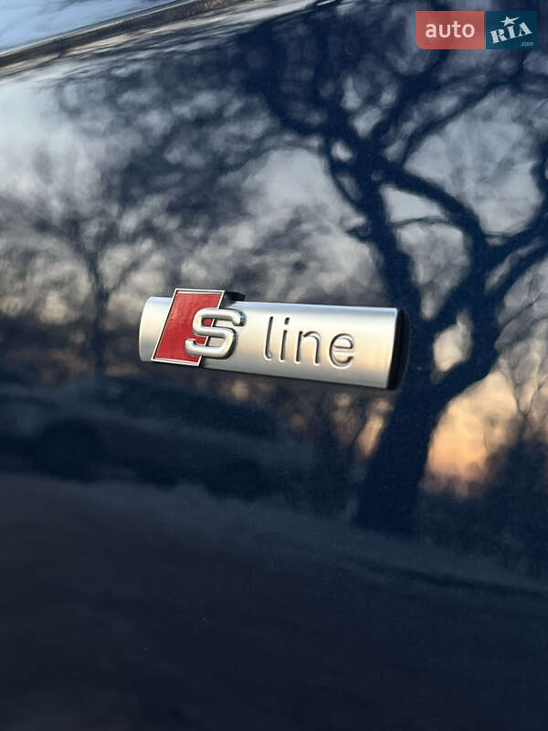 Седан Audi A4 2015 в Києві