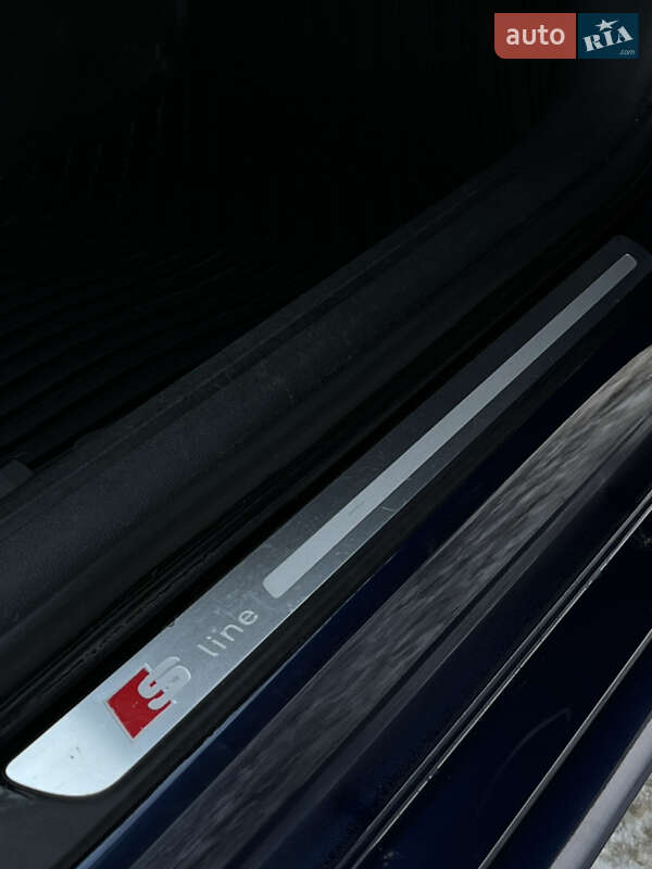 Седан Audi A4 2015 в Києві