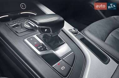 Седан Audi A4 2016 в Киеве