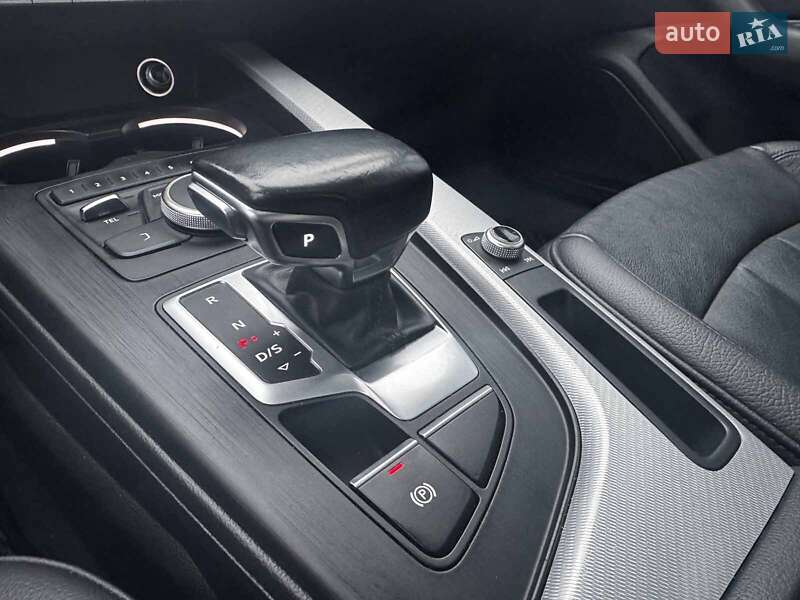 Седан Audi A4 2016 в Києві