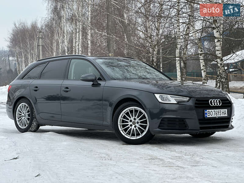 Універсал Audi A4 2016 в Дрогобичі