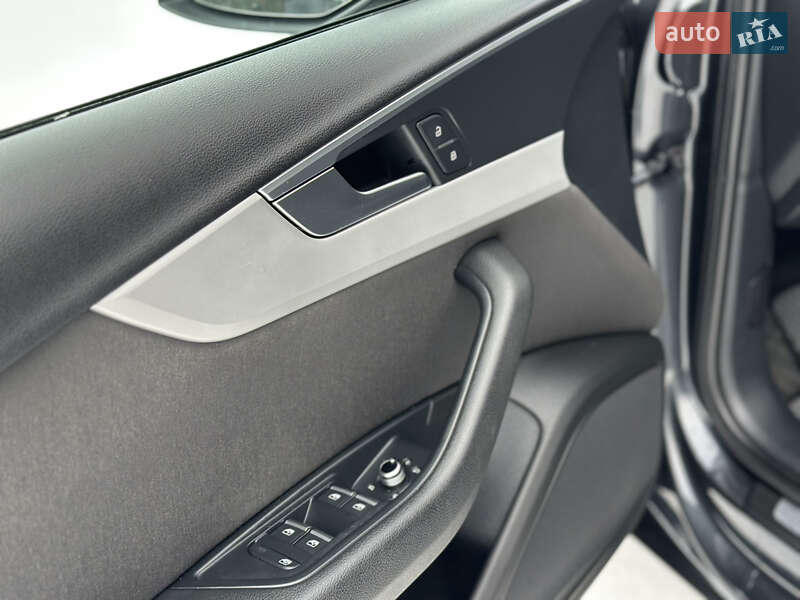 Універсал Audi A4 2016 в Дрогобичі