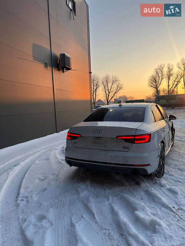 Седан Audi A4 2016 в Киеве фото 3 Седан Audi A4 2016 в Киеве