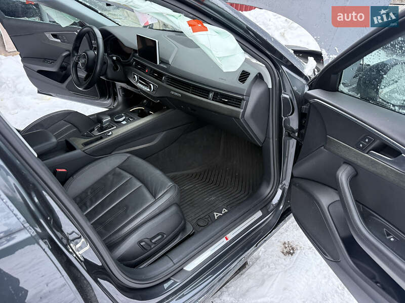 Седан Audi A4 2019 в Яворові