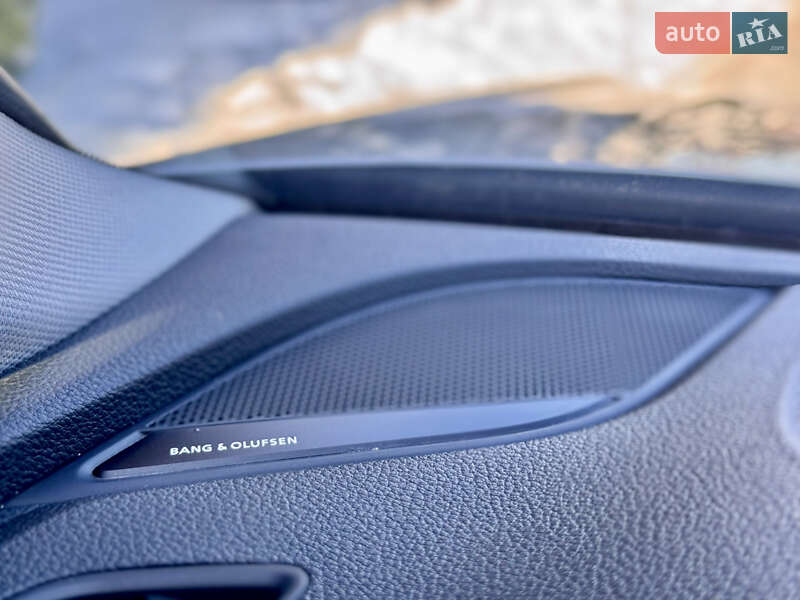 Седан Audi A4 2018 в Києві