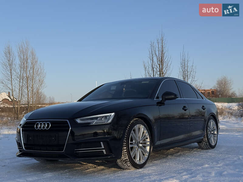Седан Audi A4 2019 в Киеве