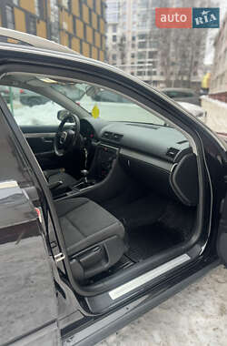 Универсал Audi A4 2005 в Ровно