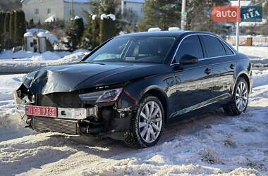 Седан Audi A4 2019 в Львові
