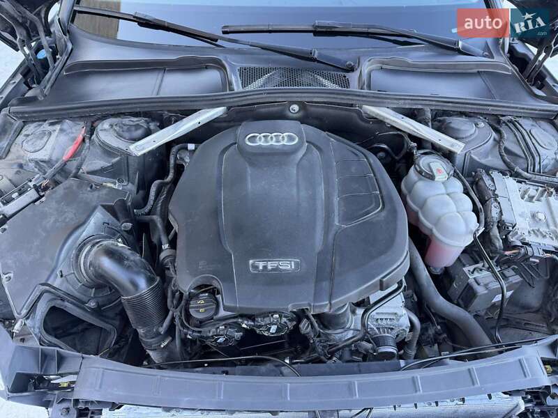 Седан Audi A4 2019 в Львове